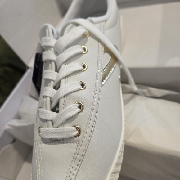 Tretorn Women's Nylite 2 Plus leather sneakers featuring Gold Metallic Size 8 - Picture 2 of 2
